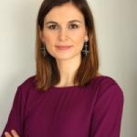 Idoia Murga (IH) toma posesión como académica de número de la Academia Joven de España