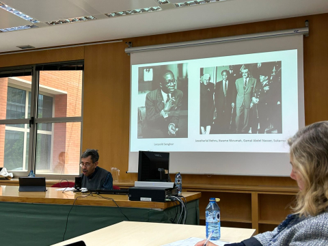 Uno de los ponentes durante su presentación