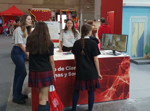 Pilar Peinado y Marina Gomila (ILLA-CSIC)