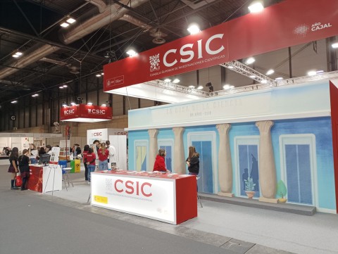 Stand del CSIC en la feria Madrid es Ciencia